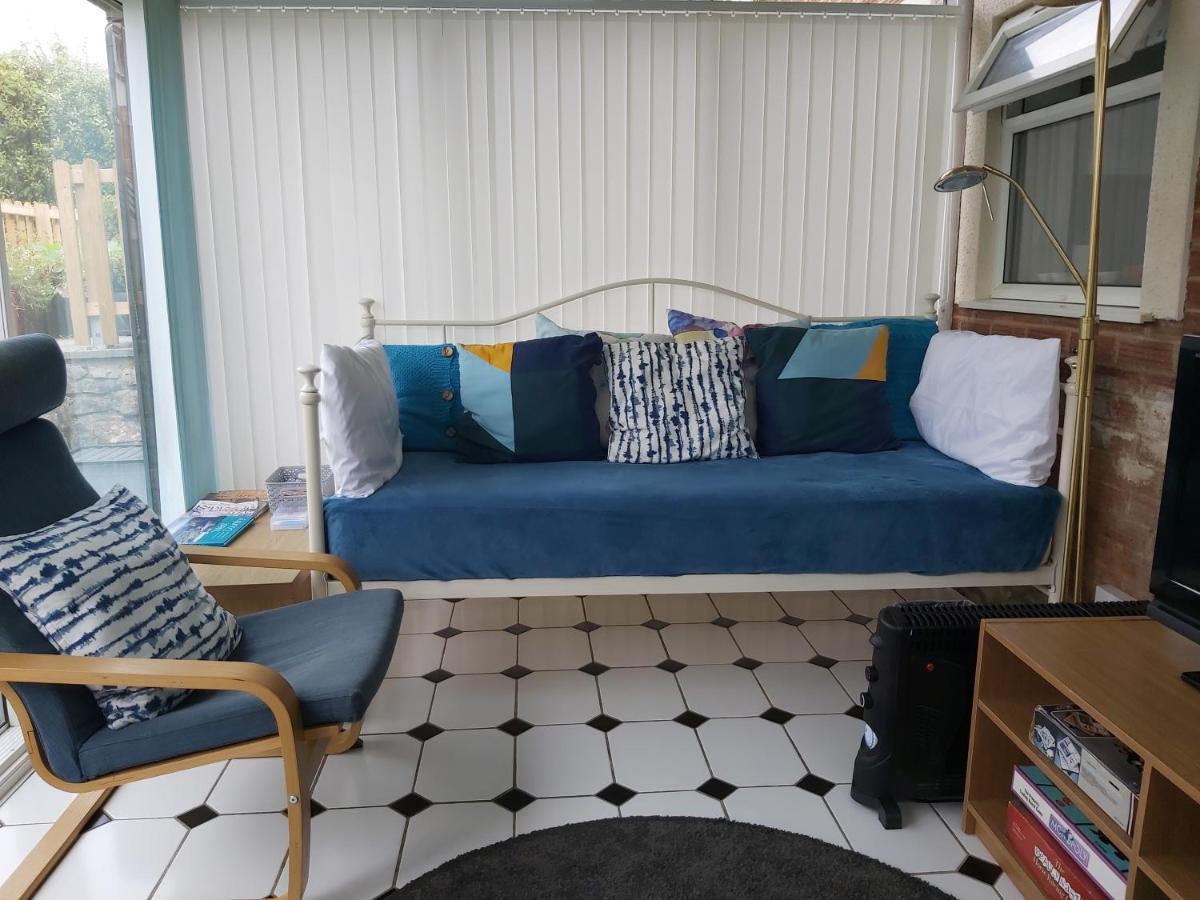 Garden Apartment Нютън Абът Екстериор снимка