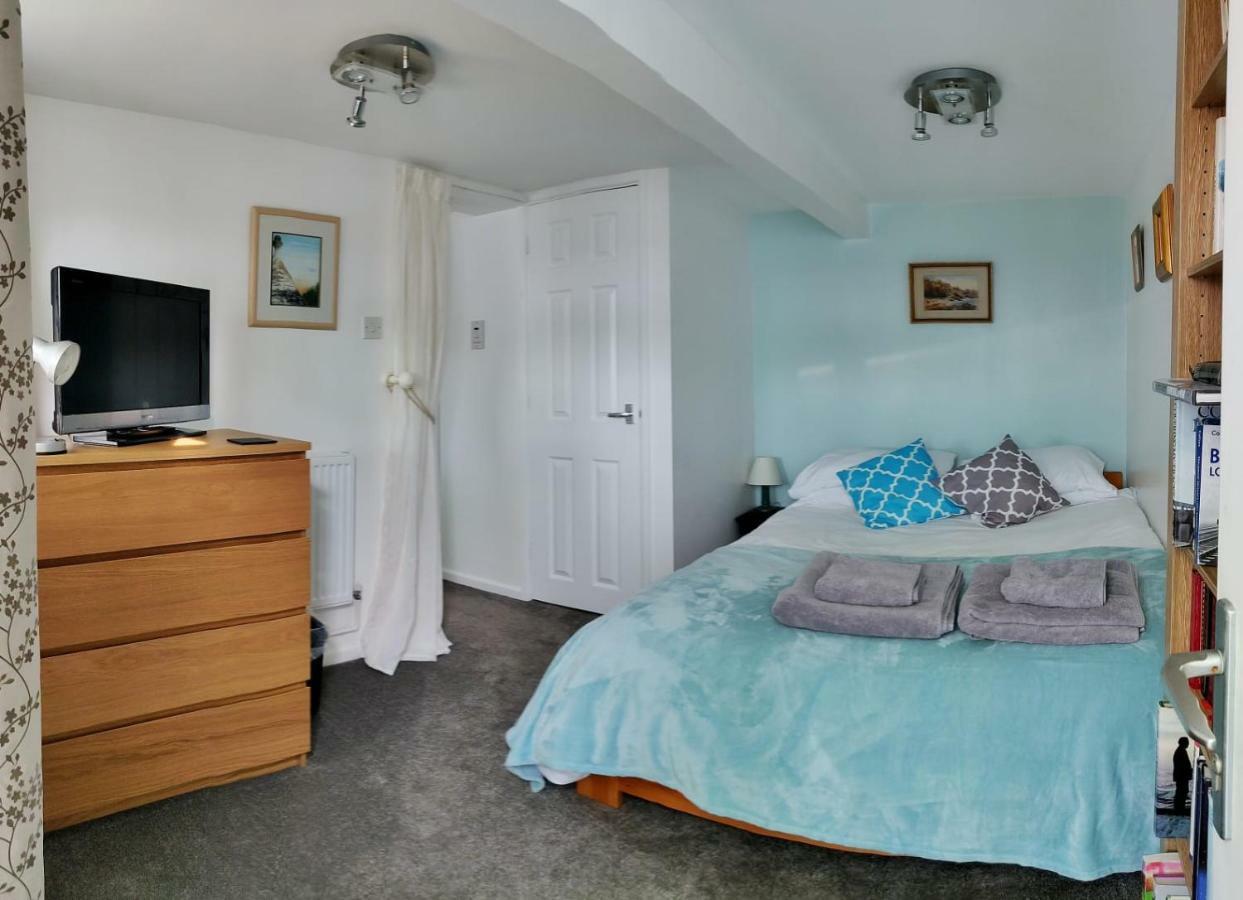 Garden Apartment Нютън Абът Екстериор снимка